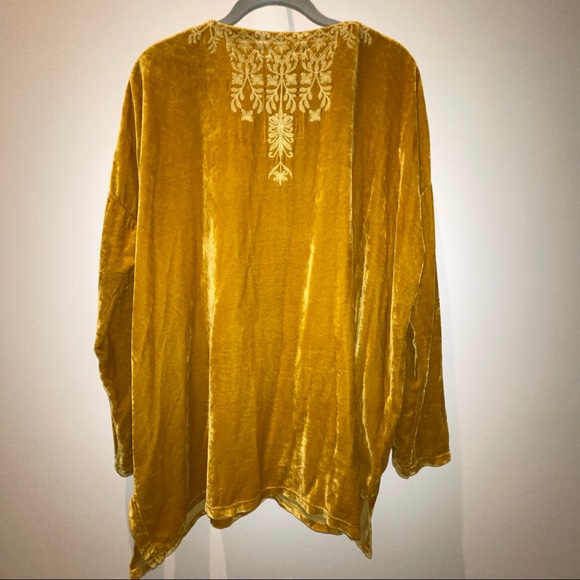 Johnny Was Antonella Velvet Blouse, Gold, XS - Picture 6 of 7
